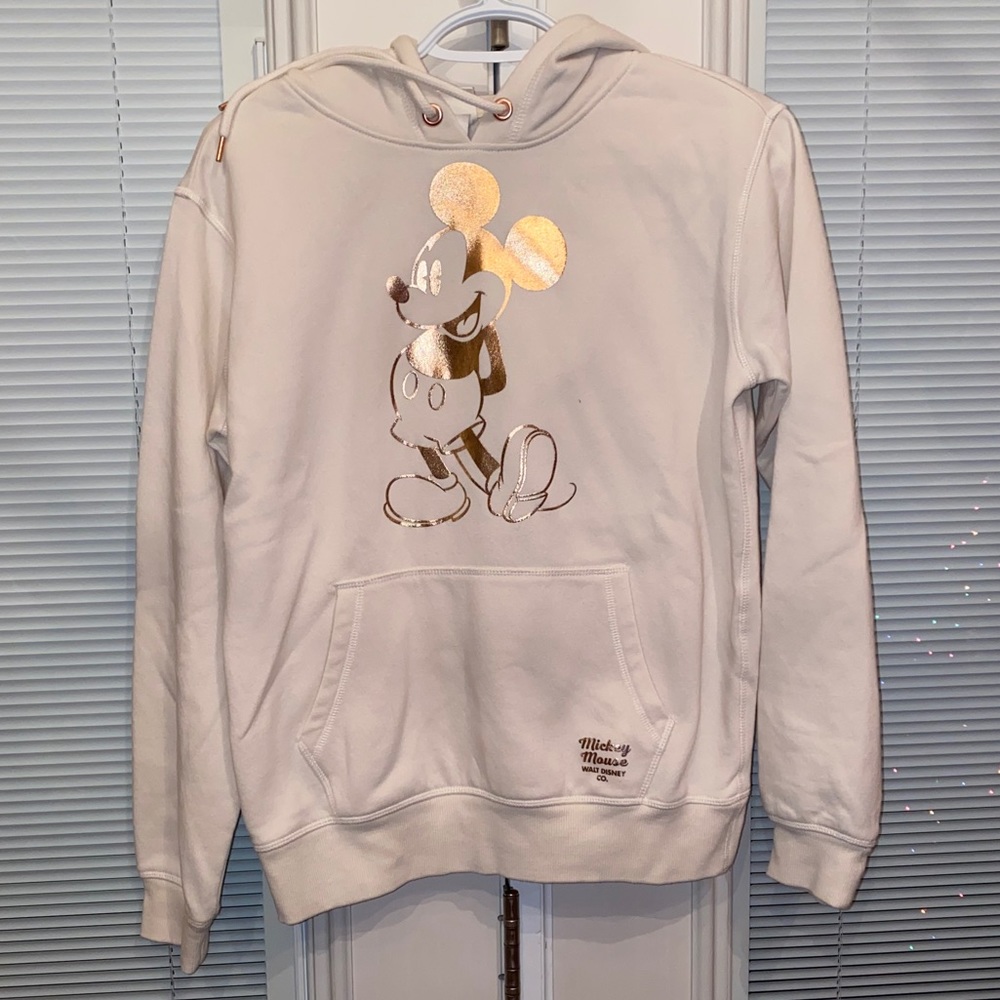 Disney’s Mickey H&M Sweatshirt